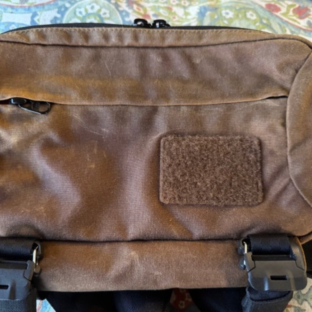 Chuyen CTactical CT5 Sling Bag in waxed canvas: gorgeous sling/crossbody - Picture 2 of 9
